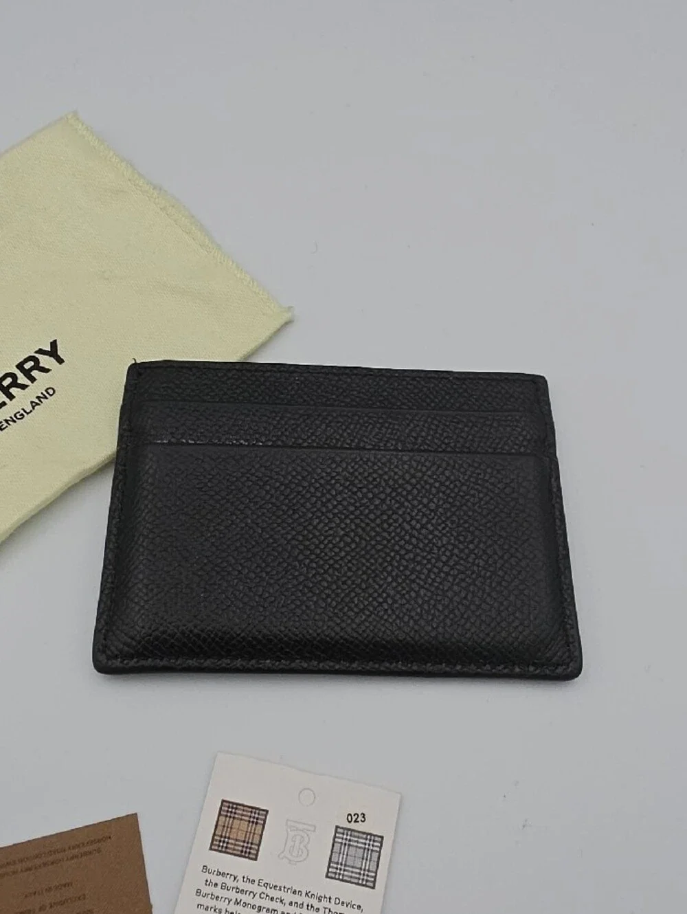 Burberry Black TB Monogram Pebbled Leather Sandon Card Holder (NWT)(DUST BAG)🖤